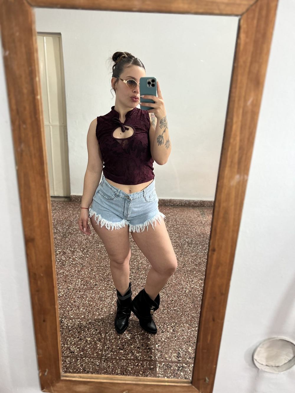 Short con stras celeste