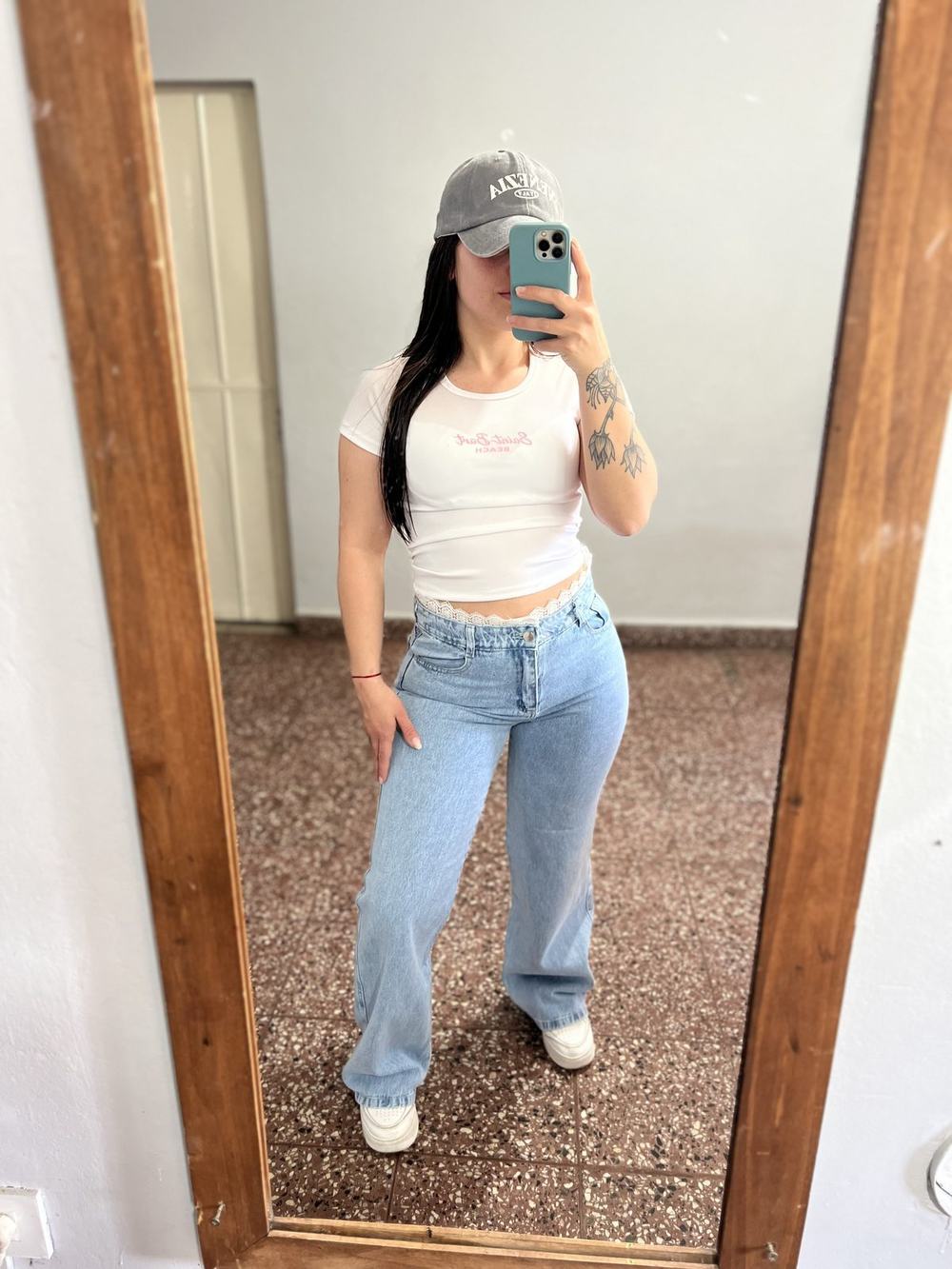 Wide leg con encaje celeste