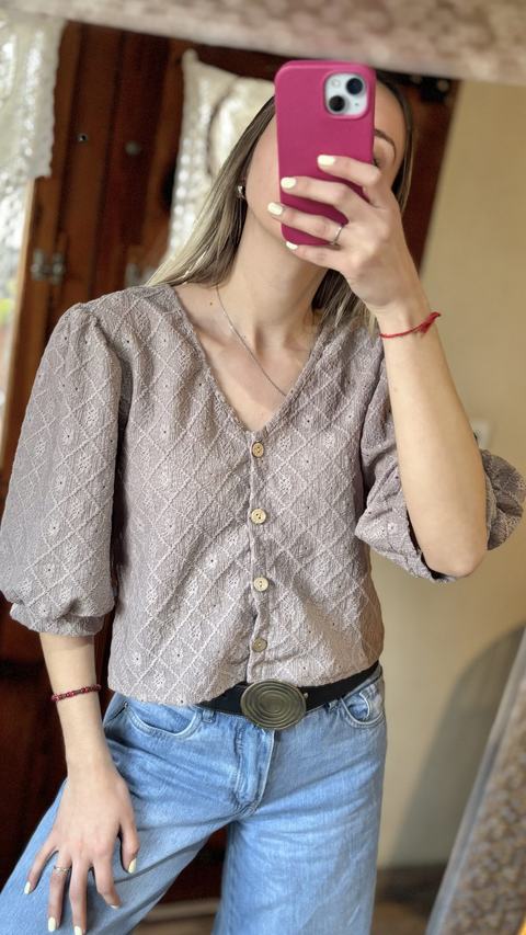Remera Lola (Broderie de punto)